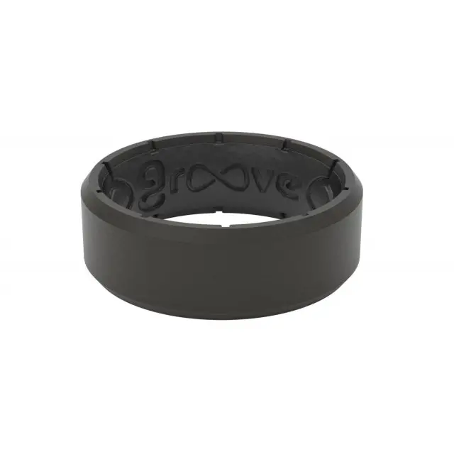 Black Ring With Sleek Edge Design 1