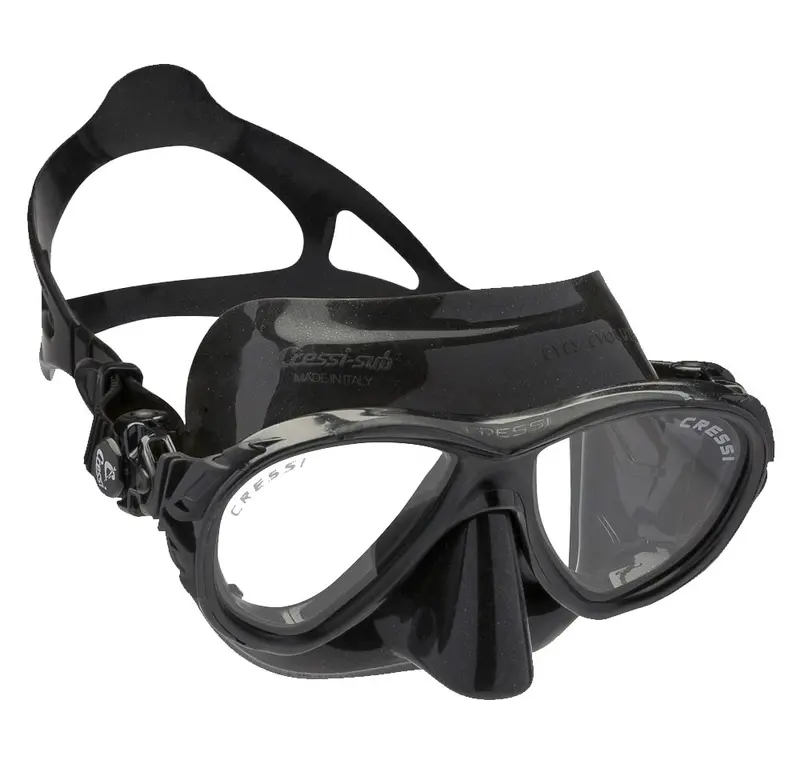 Cressi Eyes Evolution Low-Volume Snorkeling Mask – Matte Black 1
