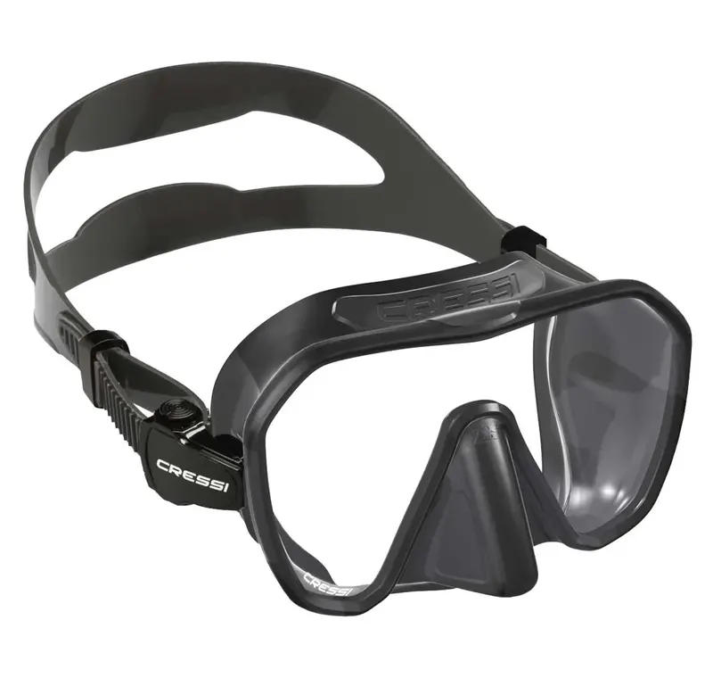 Cressi Z2S Low-Volume Scuba Diving Mask With Tempered Glass 1