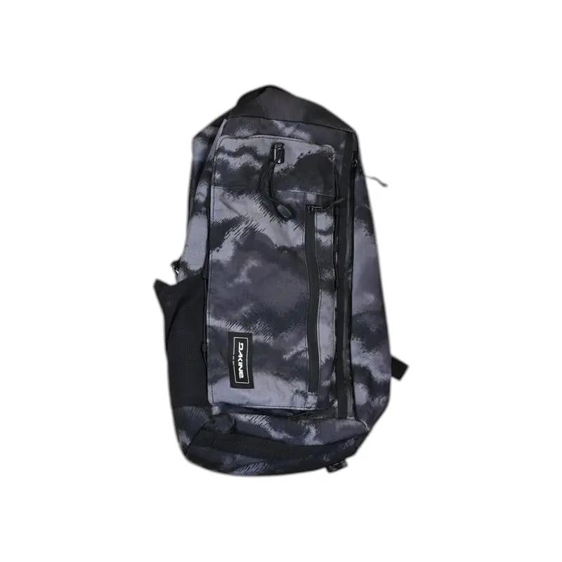 Dakine Mission Deluxe Wet Sling Pack – Ski & Surf Gear Organizer 1