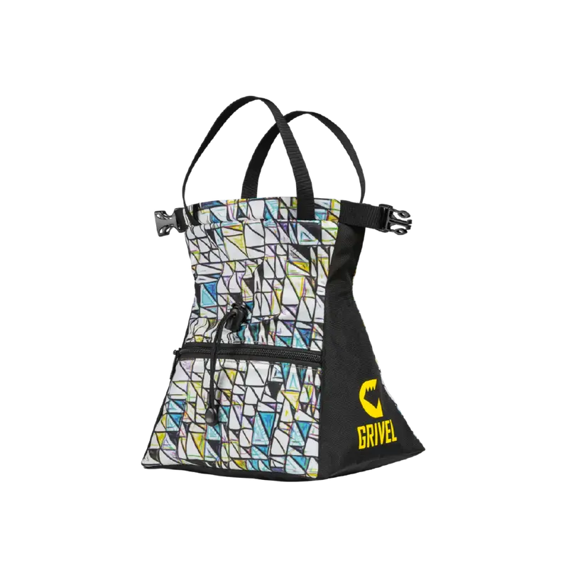 Grivel Trend Boulder Chalk Bag With Brush And Zippered Pocket 1