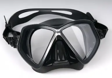 Oceanic Viking Low-Profile Snorkel Mask – Black 1