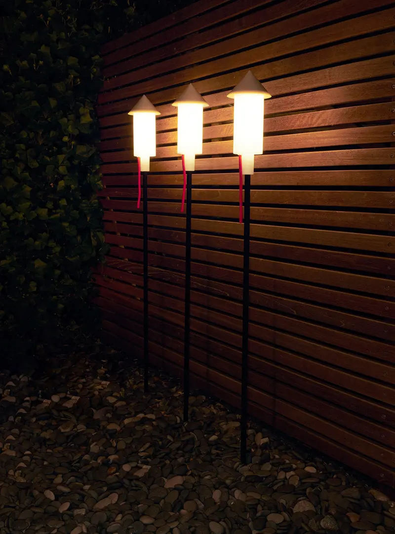 Pret-A-Racket Solar Landscape Lighting Set 1