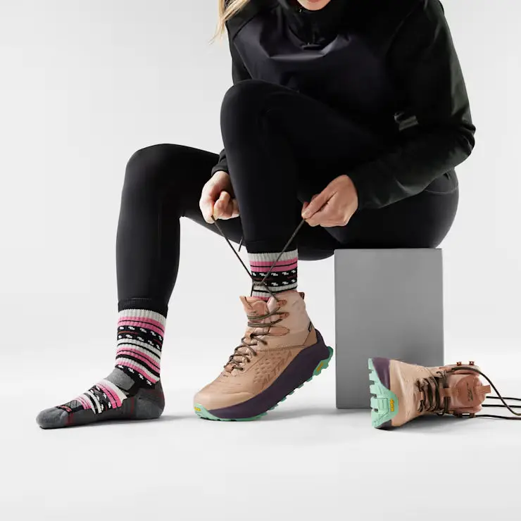 Smartwool Hike Margarita Light Cushion Crew Socks – Women'S Vibrant Design 1